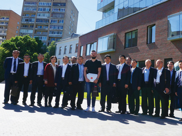 山東省商務廳領導參觀Yandex